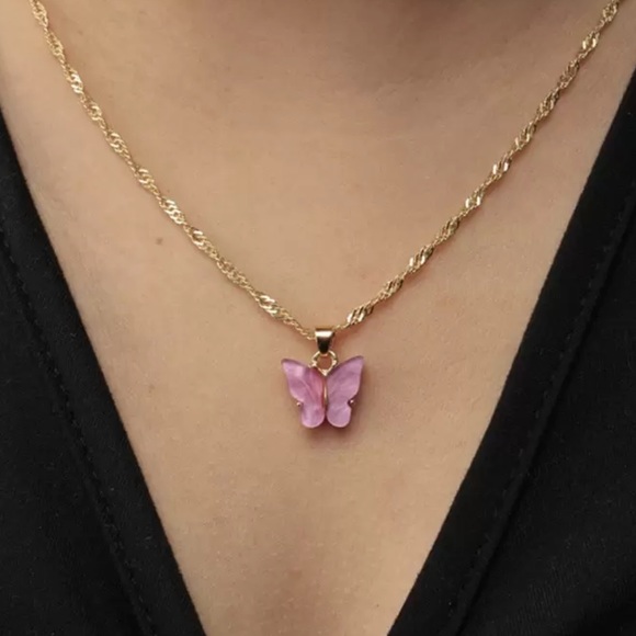 Butterfly necklace - Picture 6 of 8